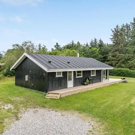 3 Bedroom Awesome In Farso