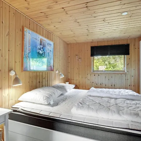 3 Bedroom Awesome In Farso Tatil Evi Hvalpsund